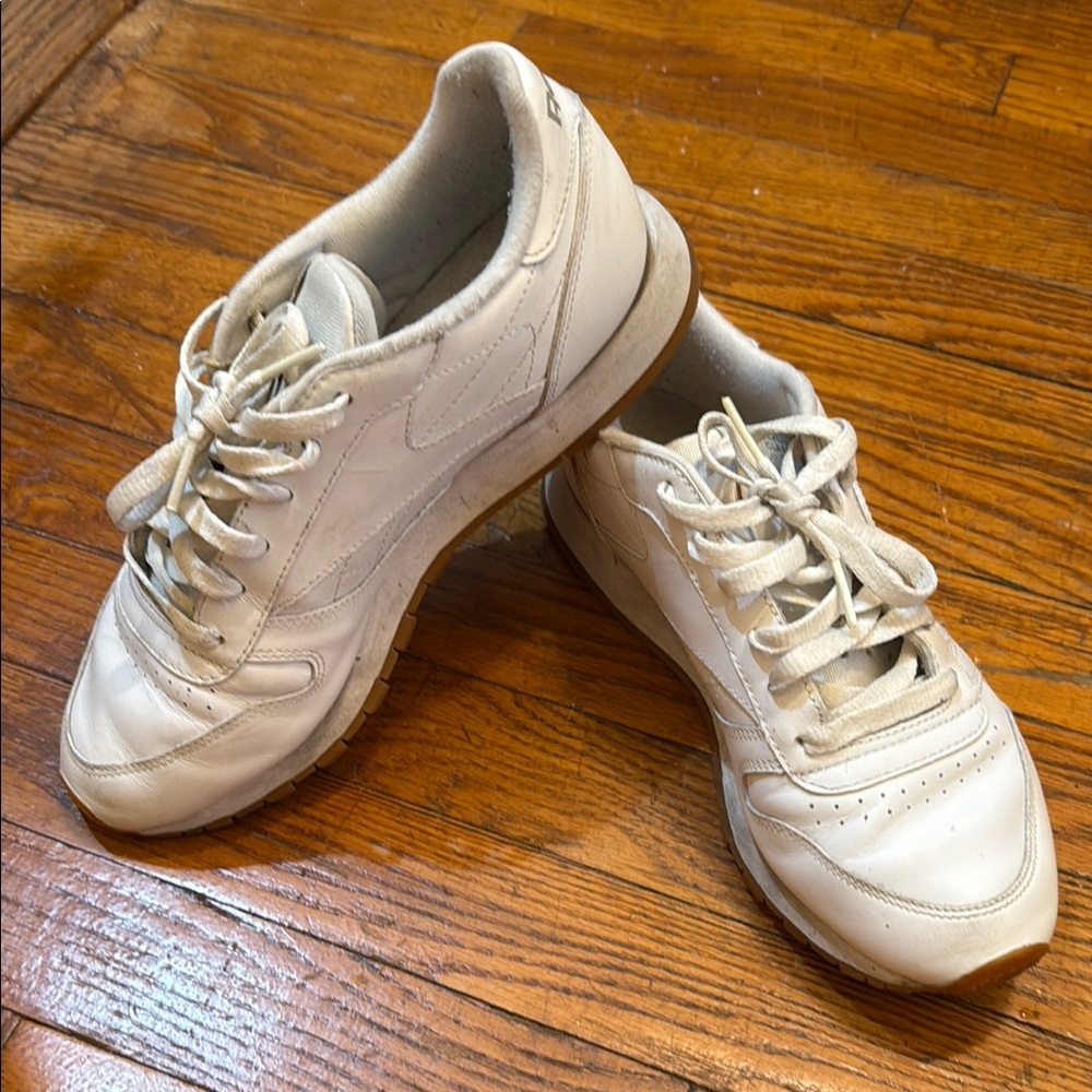 Reebok Classic Leather Sneaker